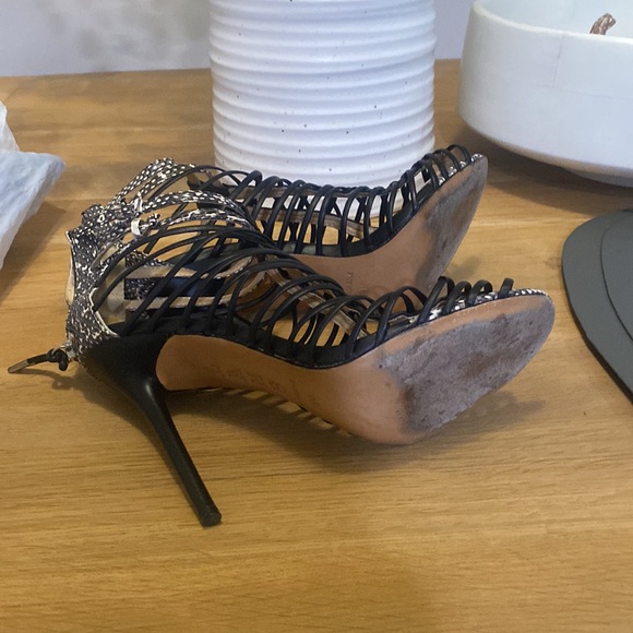 Strappy heels like new - Picture 4 of 4